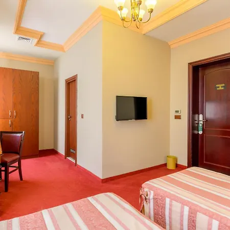 سبلينديد البوتيكي 3* فارنا