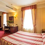 سبلينديد البوتيكي 3*
