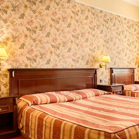 Boutique Splendid 3*