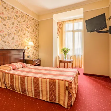 Ξενοδοχείο Boutique Splendid 3*