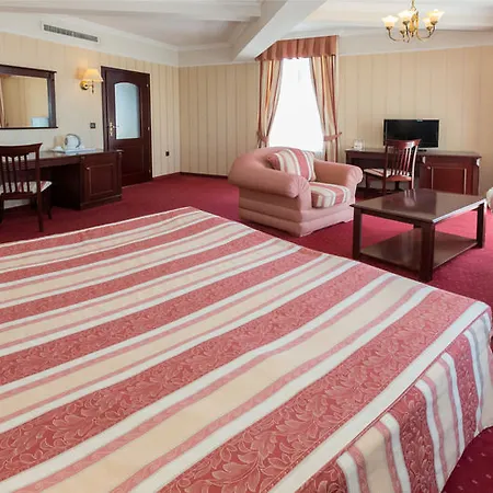 Boutique Splendid 3*